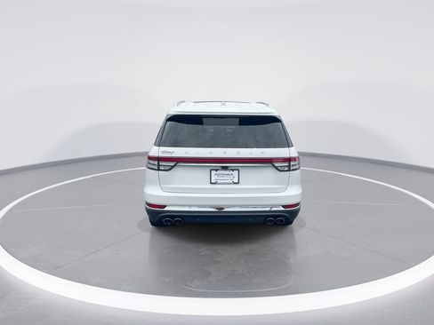 Used 2021 Lincoln Aviator Reserve w/ Equipment Group 201A AWD/4WD image 7