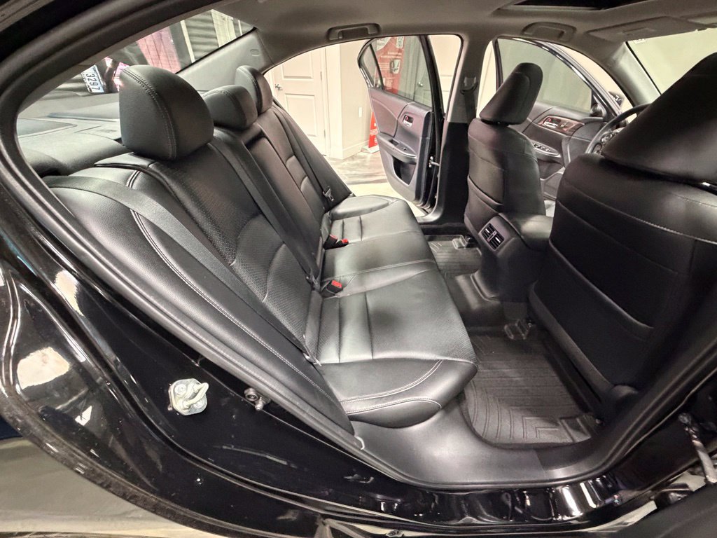 Used 2016 Honda Accord EX-L image 48