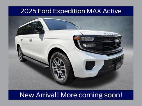 Used 2025 Ford Expedition Max Active AWD/4WD image 1