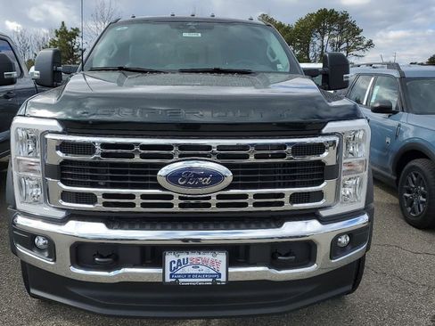New 2025 Ford F450 XL image 3