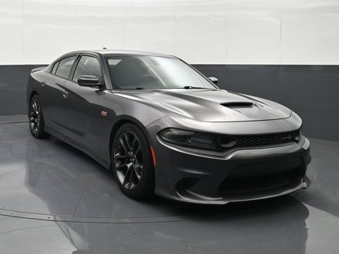 Used 2022 Dodge Charger Scat Pack RWD image 7