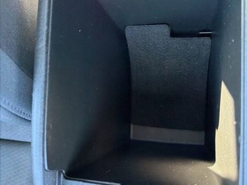 Used 2022 Chevrolet Malibu LS image 24