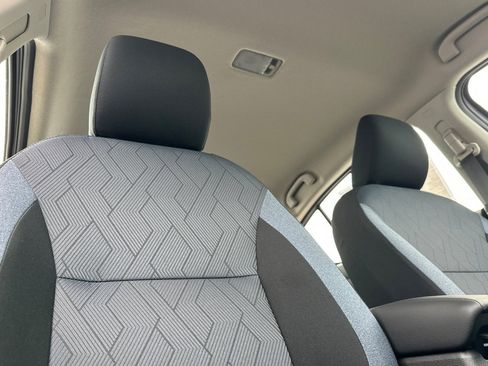 New 2025 Nissan Versa SV w/ Trunk Package image 19