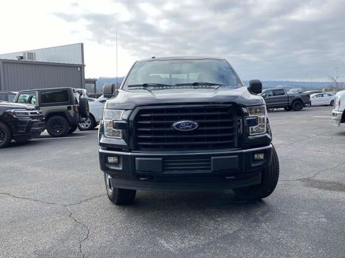 Used 2017 Ford F150 XLT w/ Equipment Group 302A Luxury image 9