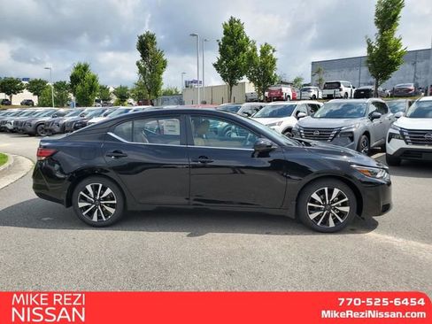 New 2025 Nissan Sentra SV w/ SV Premium Package image 2