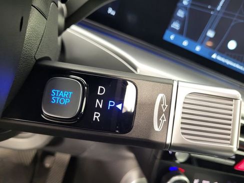 New 2026 Hyundai Ioniq 9 SE AWD/4WD image 24