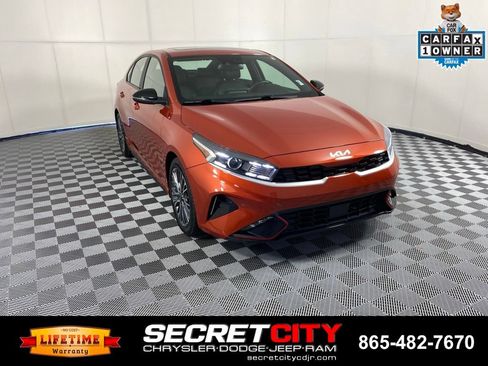 Used 2022 Kia Forte GT-Line w/ GT-Line Premium Package FWD image 1