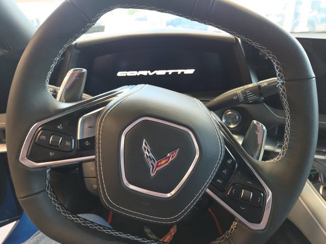 Used 2026 Chevrolet Corvette Z06 RWD image 3