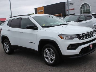 Used 2024 Jeep Compass Latitude