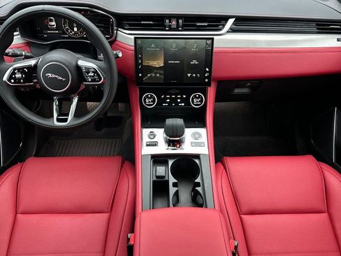 Used 2025 Jaguar F-PACE R-Dynamic S AWD/4WD image 24