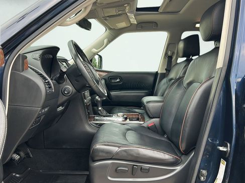 Used 2019 Nissan Armada Platinum w/ Captain's Chairs Package AWD/4WD image 5