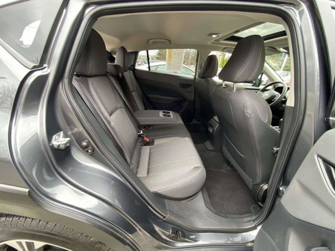 Used 2024 Subaru Crosstrek 2.0i Premium image 35