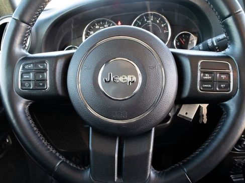 Used 2017 Jeep Wrangler Unlimited Sahara w/ Connectivity Group image 25