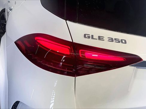New 2026 Mercedes-Benz GLE 350 4MATIC image 5