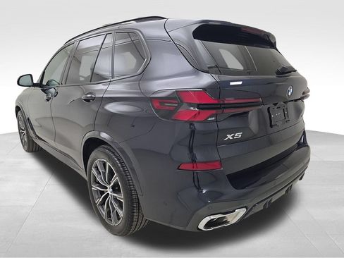 Used 2026 BMW X5 xDrive40i w/ M Sport Package AWD/4WD image 8