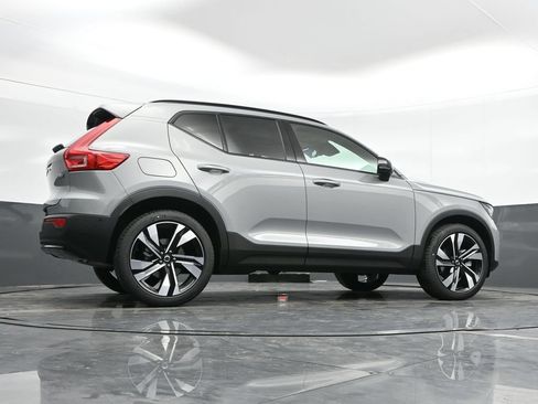 Used 2025 Volvo XC40 B5 Ultra w/ Climate Package AWD/4WD image 49