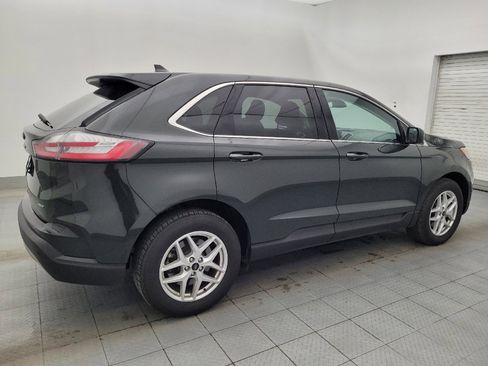 Used 2024 Ford Edge SEL image 10