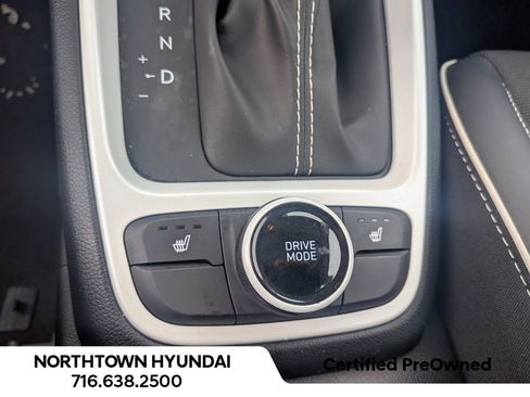 Certified 2023 Hyundai Venue Limited w/ Cargo Package image 17