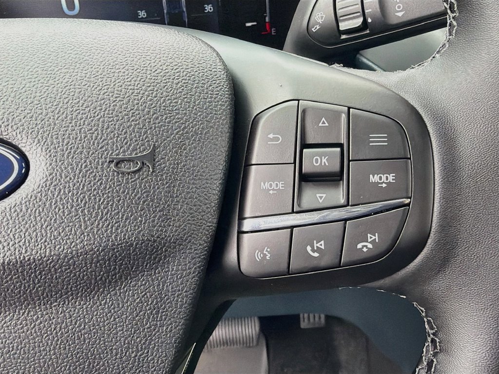Used 2026 Ford Maverick XLT w/ XLT Luxury Package AWD/4WD image 13