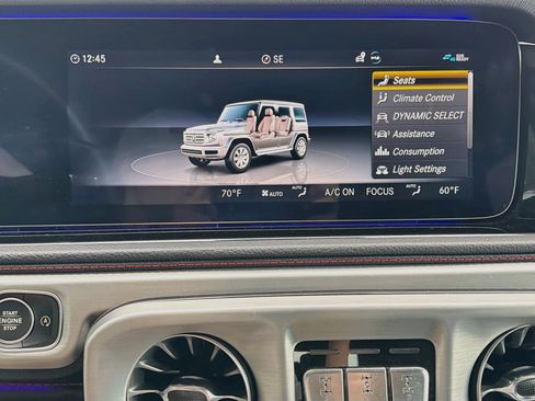 Used 2021 Mercedes-Benz G 550 w/ G Manufaktur Interior Package image 27