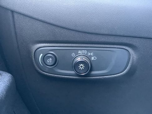 Certified 2024 Chevrolet Equinox LT FWD image 15