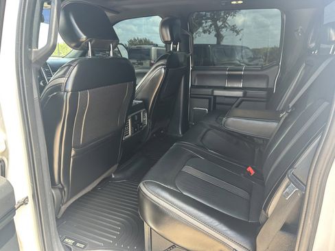 Used 2019 Ford F250 Platinum w/ Platinum Ultimate Package AWD/4WD image 13