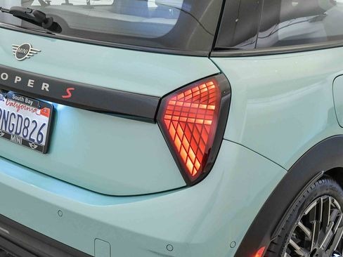 Used 2025 MINI Cooper S image 12