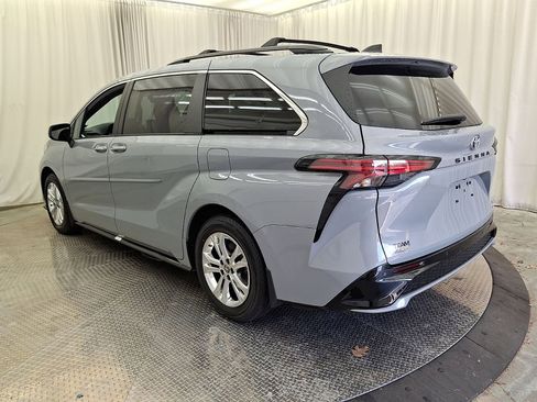 Certified 2023 Toyota Sienna XSE w/ XSE Plus Package AWD/4WD image 22