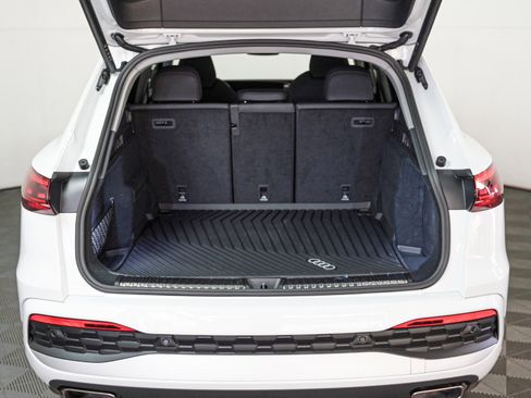 New 2025 Audi Q5 Premium Plus image 8