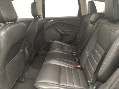 Used 2018 Ford Escape Titanium w/ Ford Safe & Smart Package FWD image 18