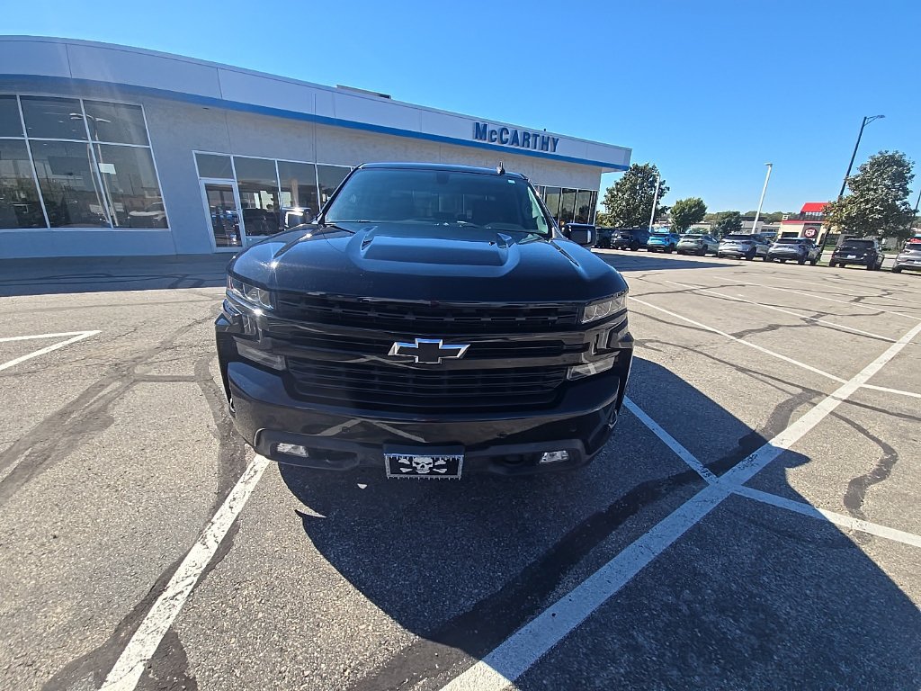 Used 2019 Chevrolet Silverado 1500 RST AWD/4WD image 2