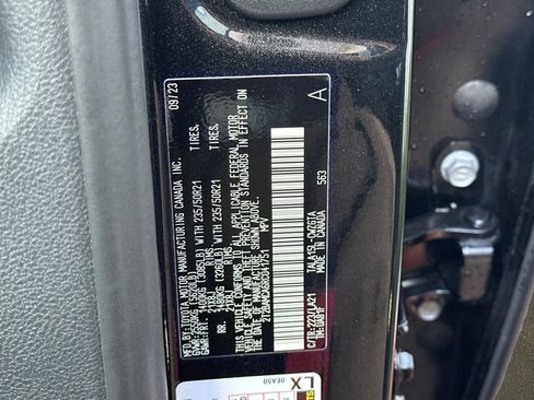 Certified 2024 Lexus RX 350 w/ Luxury Package image 21