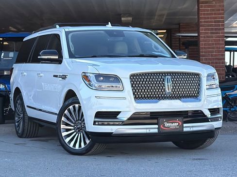 Used 2020 Lincoln Navigator Reserve w/ Luxury Package image 1