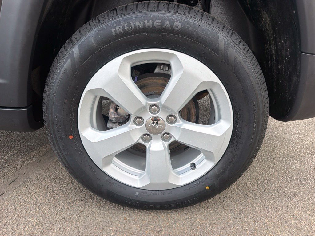 Used 2021 Jeep Compass Latitude w/ Convenience Group AWD/4WD image 55