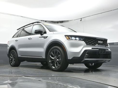 Used 2022 Kia Sorento SX Prestige w/ Rust Color Package image 34
