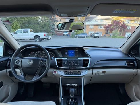 Used 2014 Honda Accord EX image 26