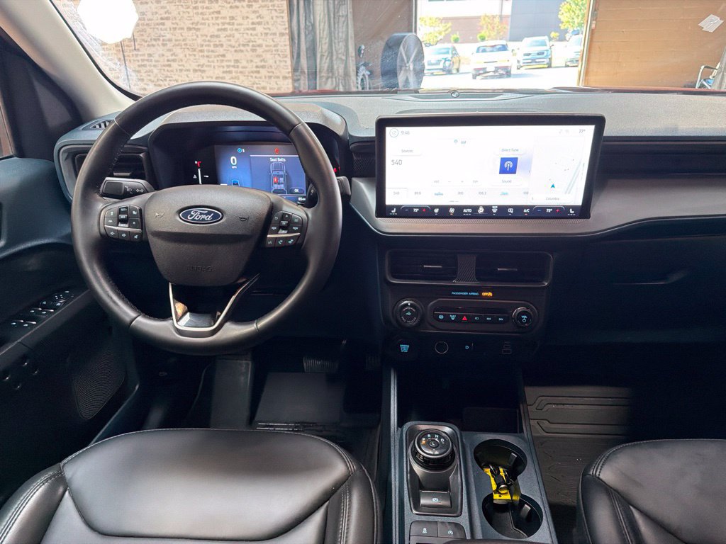 Used 2025 Ford Maverick Lariat w/ Black Appearance Package AWD/4WD image 15