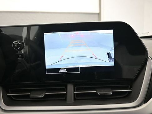 New 2026 Chevrolet Trax LS w/ LS Convenience Package image 17