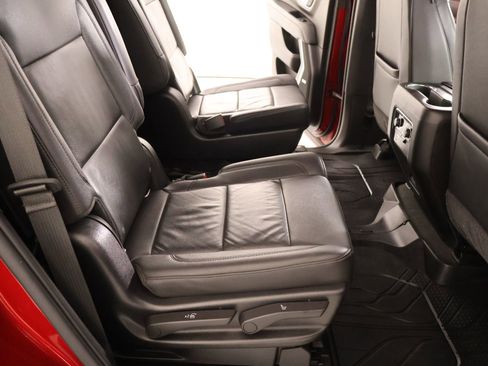 Used 2021 Chevrolet Tahoe Z71 AWD/4WD image 15