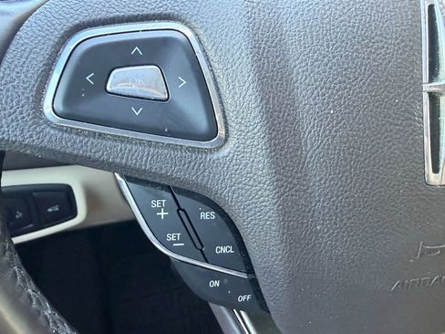 Used 2019 Lincoln MKC Select w/ Select Plus Package image 13