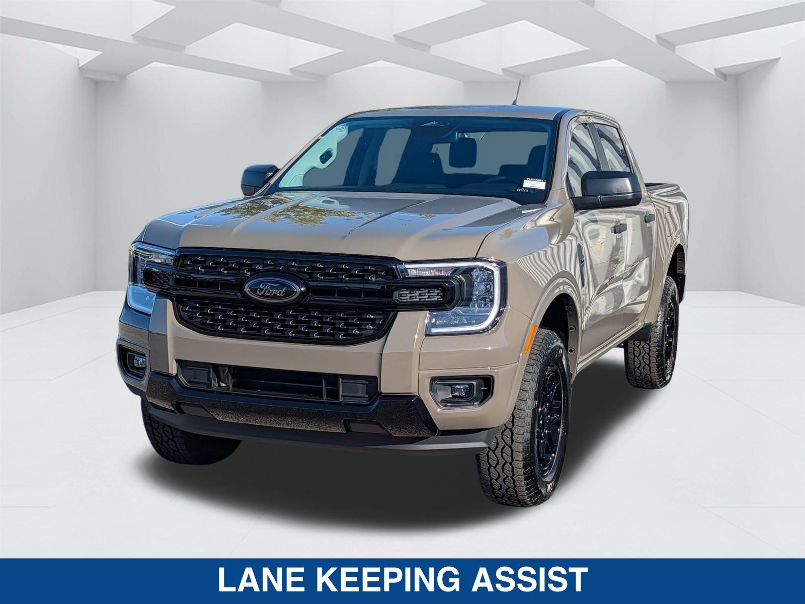 New 2026 Ford Ranger XLT w/ Black Appearance Package RWD image 9