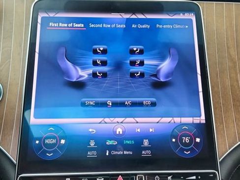 Used 2022 Mercedes-Benz EQS 450+ Sedan image 46