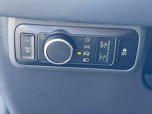 Certified 2023 Ford Mustang Mach-E Select RWD image 28