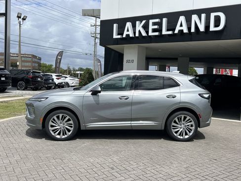 New 2026 Buick Envision Avenir AWD/4WD image 3