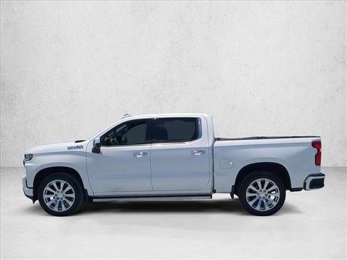 Used 2020 Chevrolet Silverado 1500 High Country w/ Technology Package RWD image 9