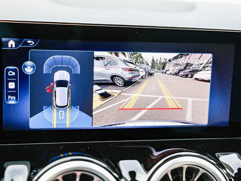 Certified 2025 Mercedes-Benz GLA 250 GLA 250 image 23