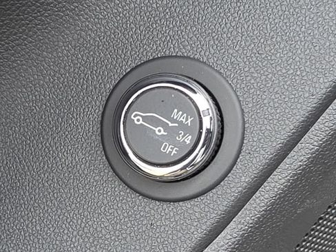Used 2022 Chevrolet Blazer RS w/ Enhanced Convenience Package FWD image 17