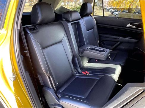 Used 2018 Volkswagen Atlas SE image 16