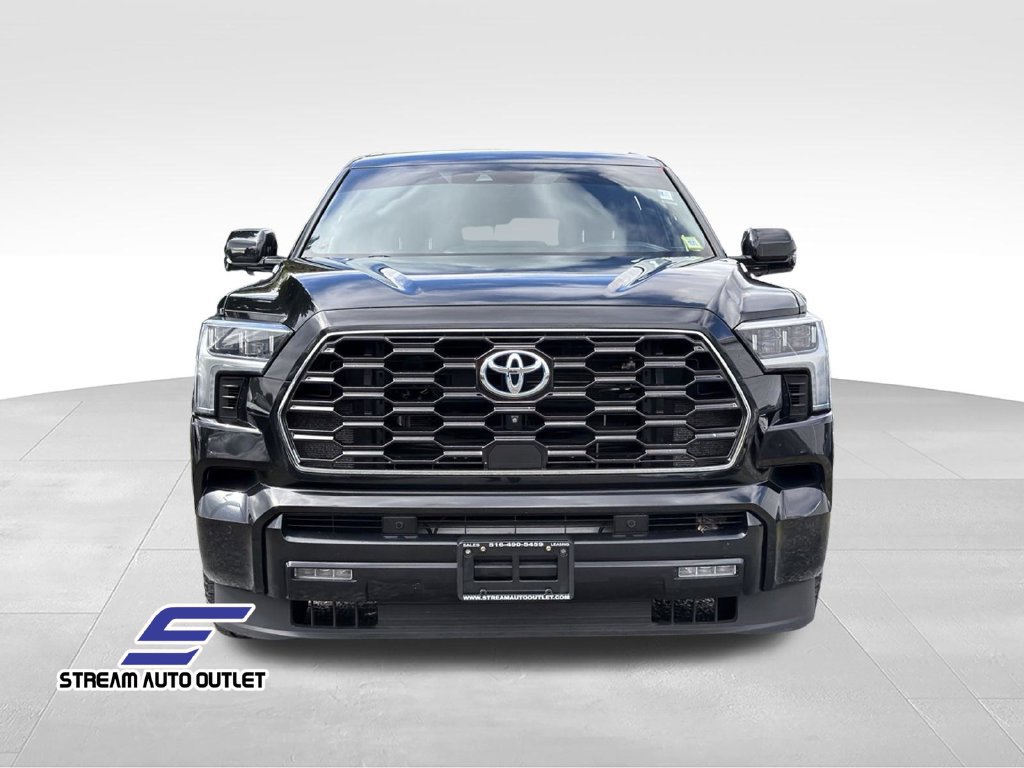 Used 2023 Toyota Sequoia Platinum AWD/4WD image 2