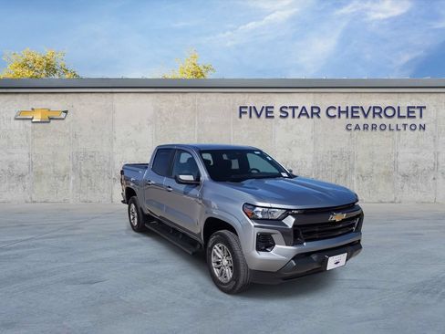 Used 2023 Chevrolet Colorado LT w/ LT Convenience Package RWD image 2